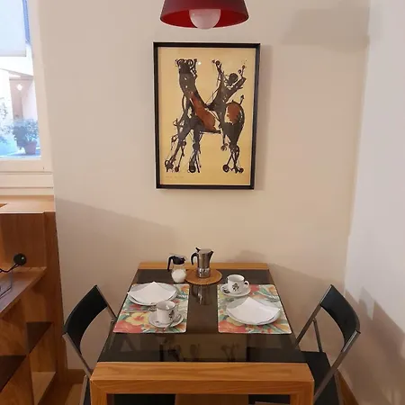 Apartamento Amedei4 *